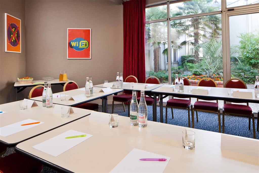 Ibis Styles Blois Centre Gare Hotel Ngoại thất bức ảnh
