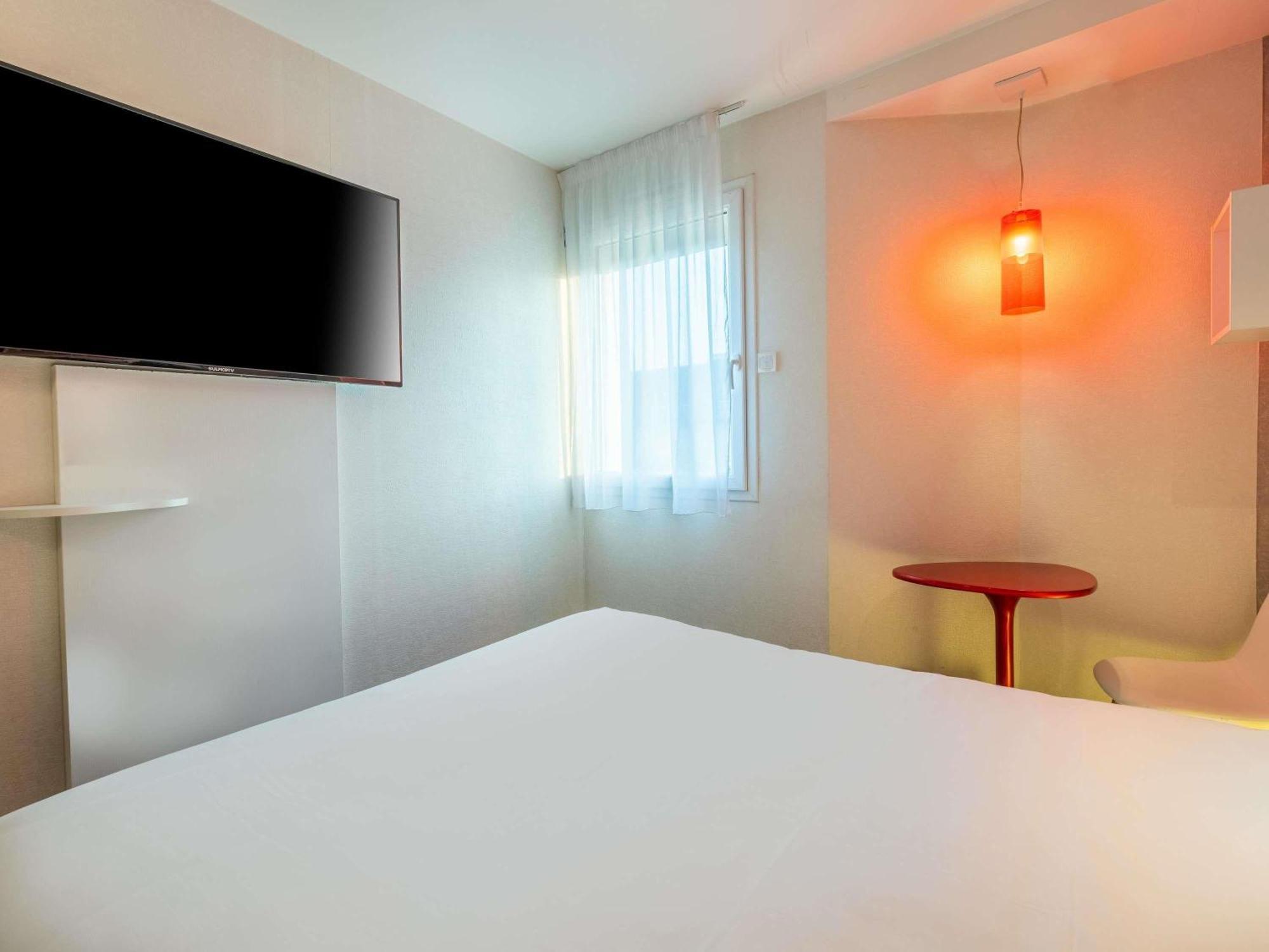 Ibis Styles Blois Centre Gare Hotel Ngoại thất bức ảnh